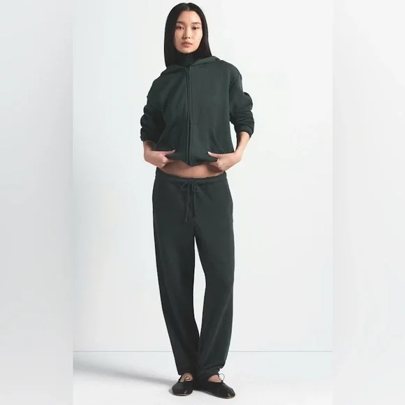 SKIMS Vintage Fleece Jogger-CYPRESS-SMALL-BNWT - Picture 2 of 9